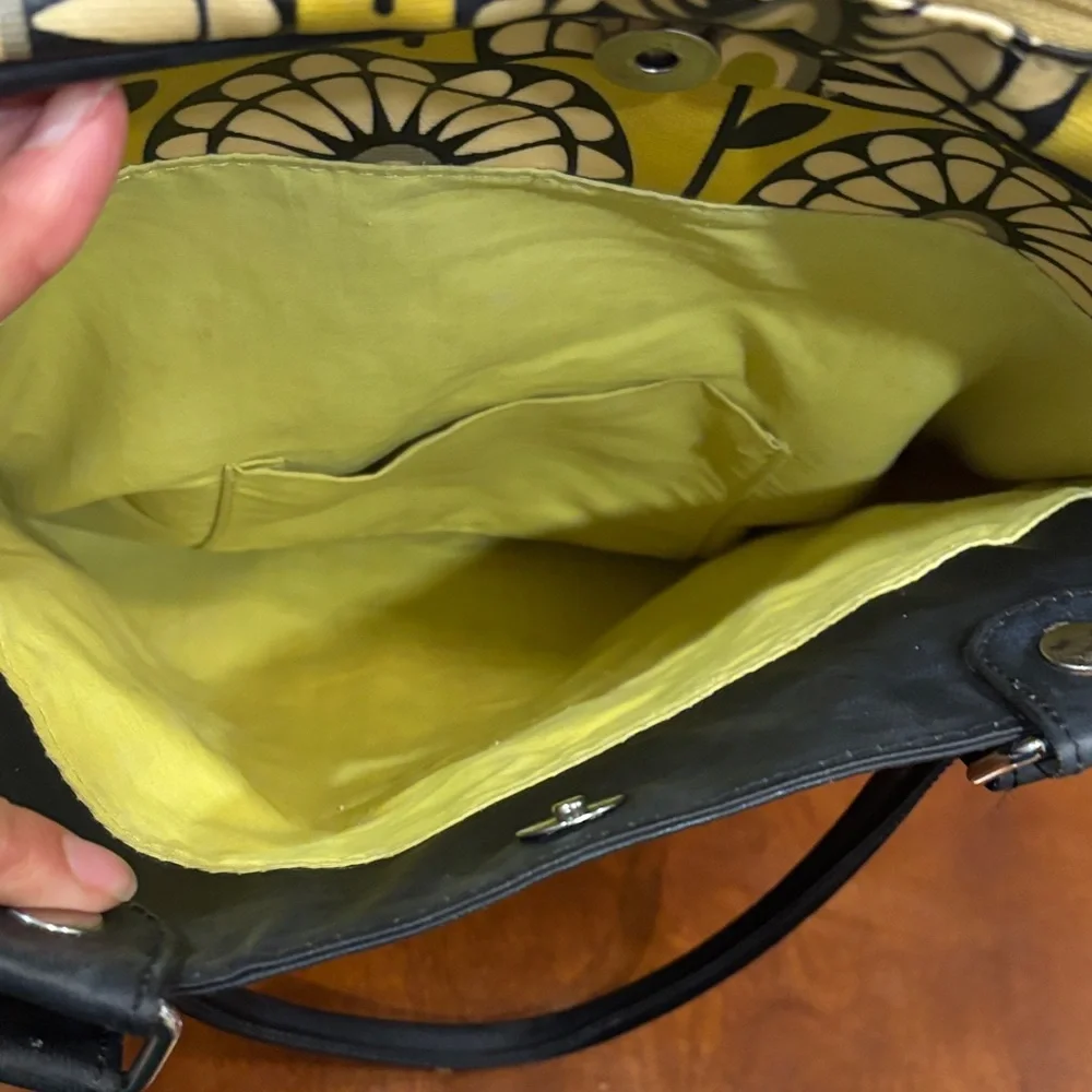 Petunia Pickle Bottom Glazed Sashay Satchel Floral‎ Diaper Bag Backpack